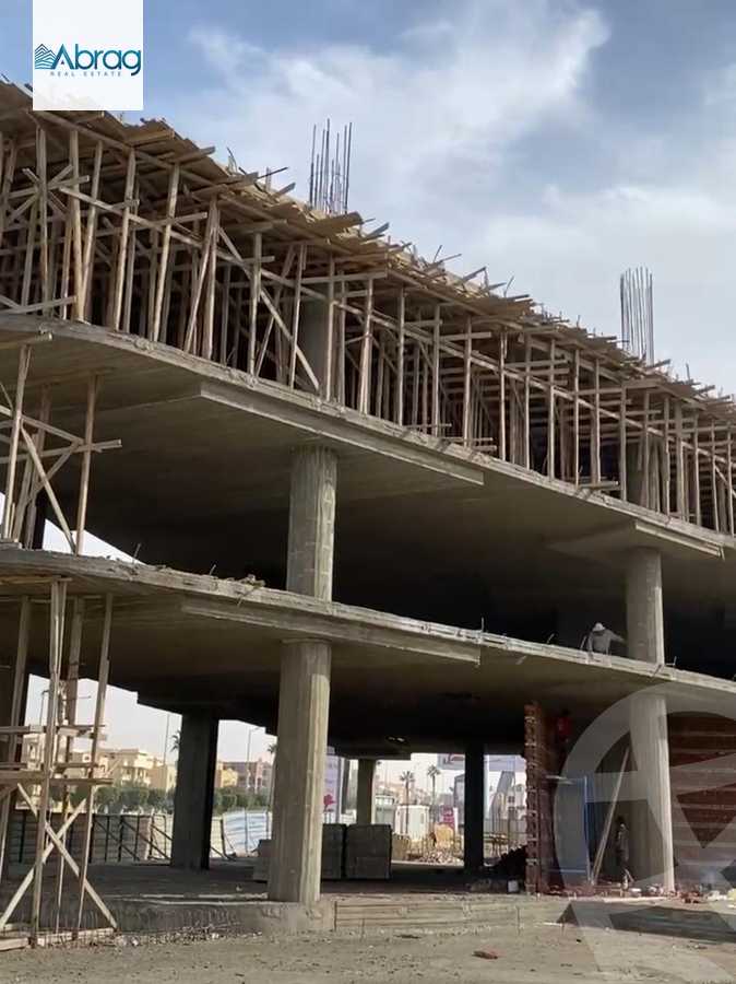 https://aqarmap.com.eg/en/listing/5620171-for-sale-cairo-6th-of-october-compounds-val-plaza-mall-jawad