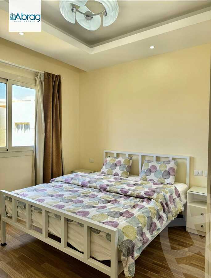 https://aqarmap.com.eg/en/listing/5637575-for-sale-cairo-el-sheikh-zayed-city-compounds-dh-drys