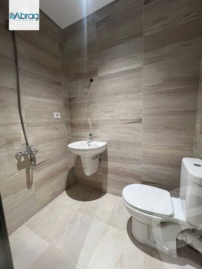 https://aqarmap.com.eg/en/listing/5656779-for-sale-cairo-el-sheikh-zayed-city-compounds-zyd-wr-llttwyr-park-towers-zed-el-sheikh-zayed-compound