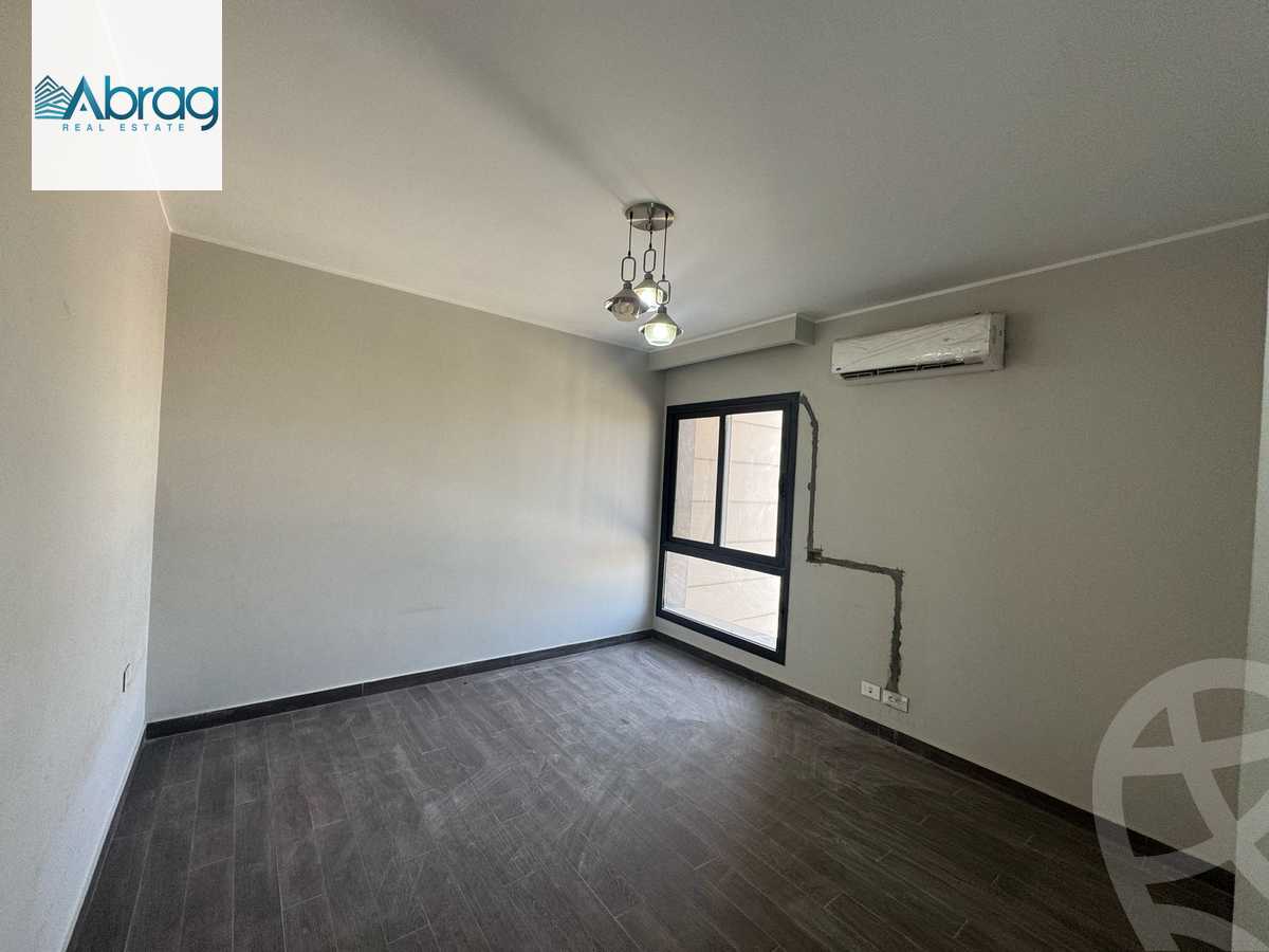 https://aqarmap.com.eg/en/listing/5876734-for-rent-cairo-el-sheikh-zayed-city-compounds-syks-wyst-swdyk