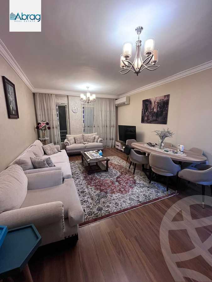 https://aqarmap.com.eg/en/listing/5944651-for-sale-cairo-el-sheikh-zayed-city-compounds-jn-1