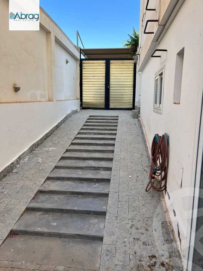 https://aqarmap.com.eg/en/listing/6118389-for-sale-cairo-el-sheikh-zayed-city-compounds-el-yasmeen-compound