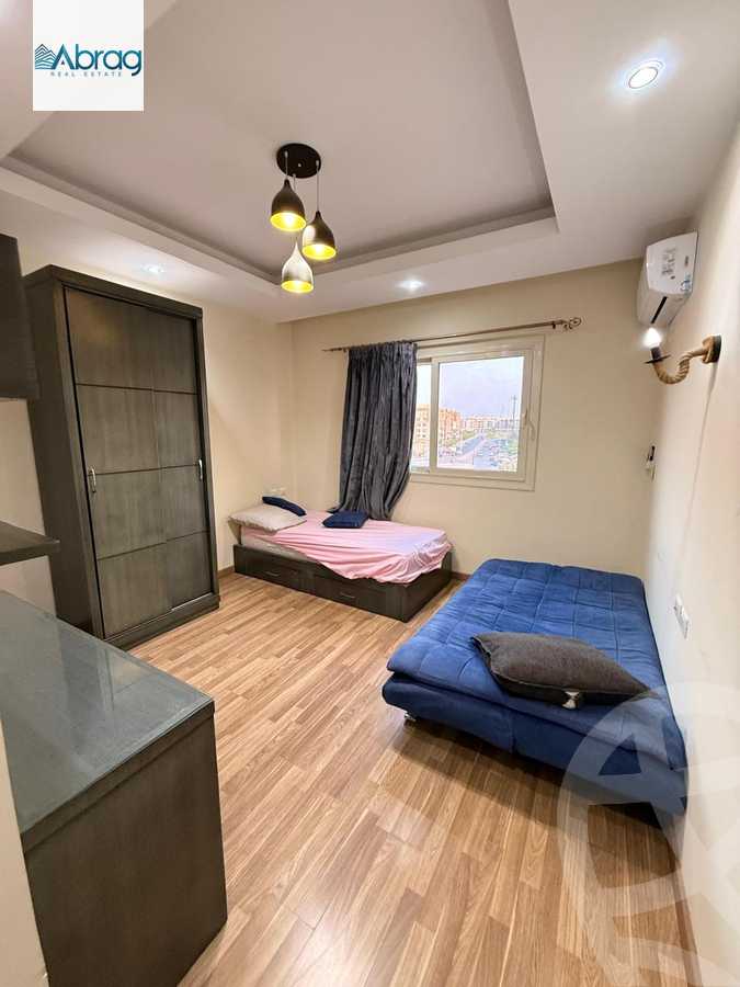 https://aqarmap.com.eg/en/listing/6240923-for-sale-cairo-el-sheikh-zayed-city-compounds-dh-drys