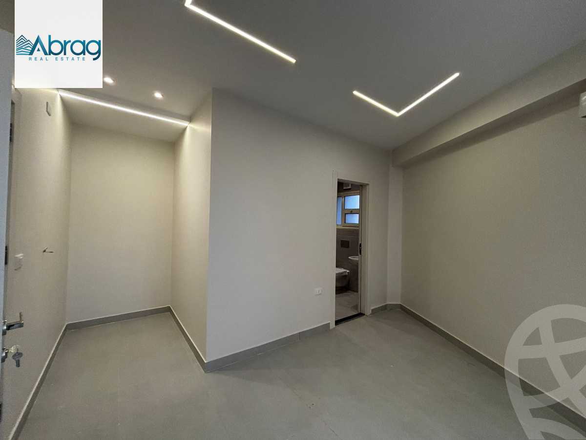 https://aqarmap.com.eg/ar/listing/6258664-for-sale-cairo-el-sheikh-zayed-city-compounds-tiamo-city