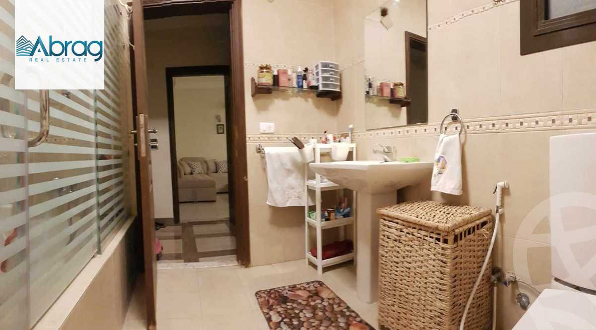 https://aqarmap.com.eg/ar/listing/6258707-for-sale-cairo-el-sheikh-zayed-city-compounds-zayed-2000