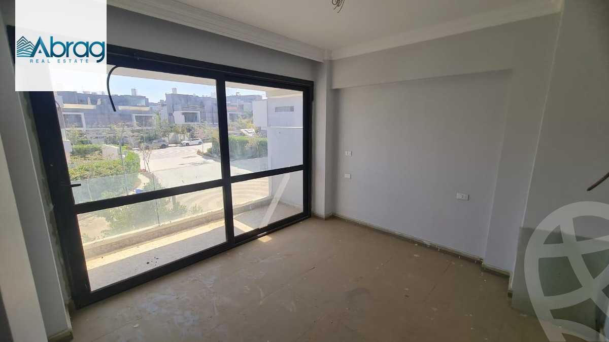 https://aqarmap.com.eg/ar/listing/6279606-for-sale-cairo-el-sheikh-zayed-city-compounds-el-patio-zahraa
