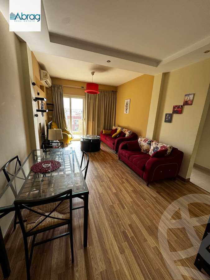 https://aqarmap.com.eg/en/listing/6331170-for-rent-cairo-el-sheikh-zayed-city-compounds-dh-drys