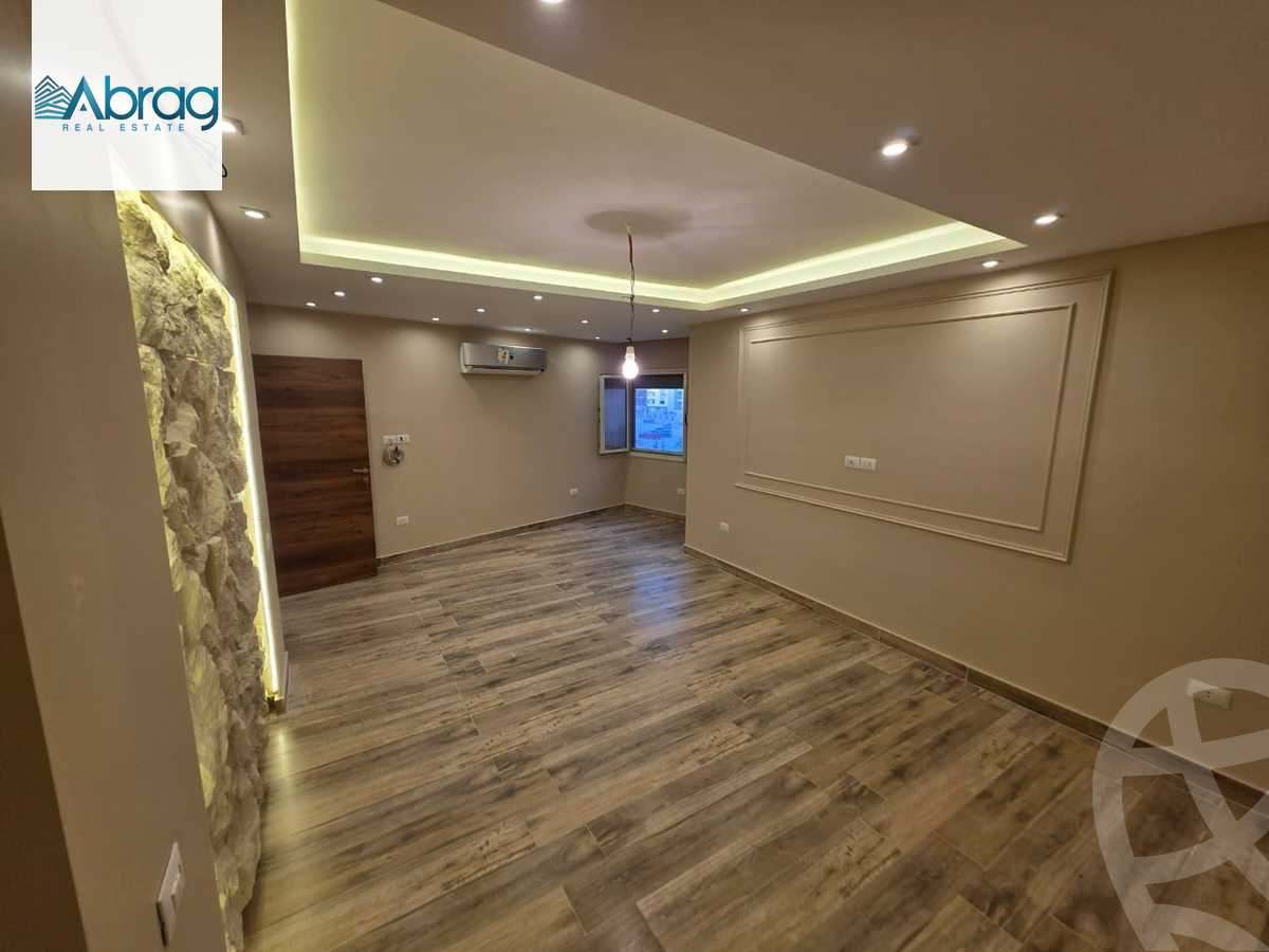 https://aqarmap.com.eg/en/listing/6331393-for-sale-cairo-el-sheikh-zayed-city-compounds-zayed-heights-compound