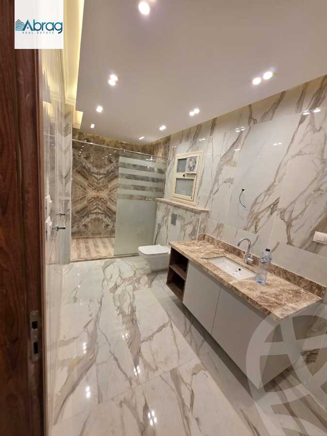 https://aqarmap.com.eg/en/listing/6331393-for-sale-cairo-el-sheikh-zayed-city-compounds-zayed-heights-compound