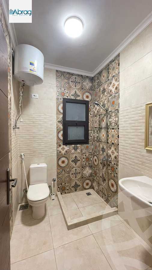 https://aqarmap.com.eg/ar/listing/6363226-for-sale-cairo-el-sheikh-zayed-city-compounds-the-courtyard
