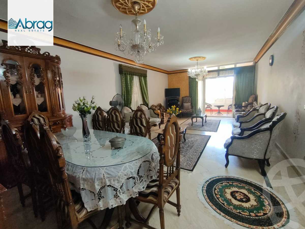 https://aqarmap.com.eg/en/listing/6369419-for-sale-cairo-el-sheikh-zayed-city-compounds-zayed-2000