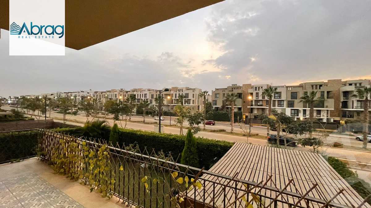 https://aqarmap.com.eg/en/listing/6495305-for-sale-cairo-el-sheikh-zayed-city-compounds-the-courtyard