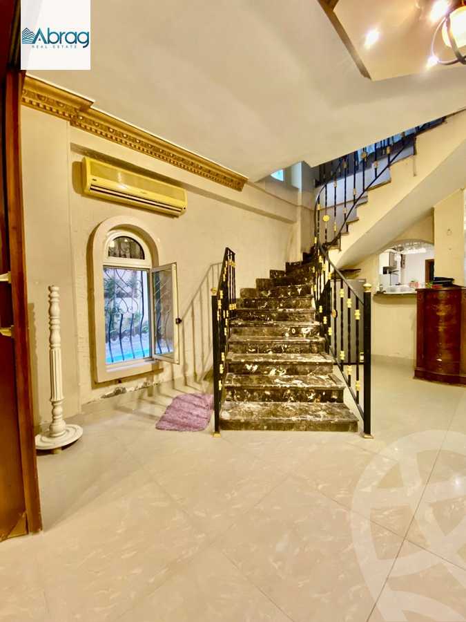 https://aqarmap.com.eg/en/listing/6518920-for-sale-cairo-el-sheikh-zayed-city-el-hay-el-khames-lhy-lkhms
