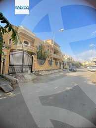 https://aqarmap.com.eg/ar/listing/6533006-for-sale-cairo-el-sheikh-zayed-city-compounds-el-yasmeen-compound