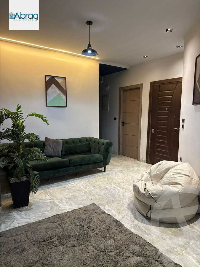 https://aqarmap.com.eg/ar/listing/6553180-for-sale-cairo-el-sheikh-zayed-city-el-hay-eltaseaa-lhy-lts