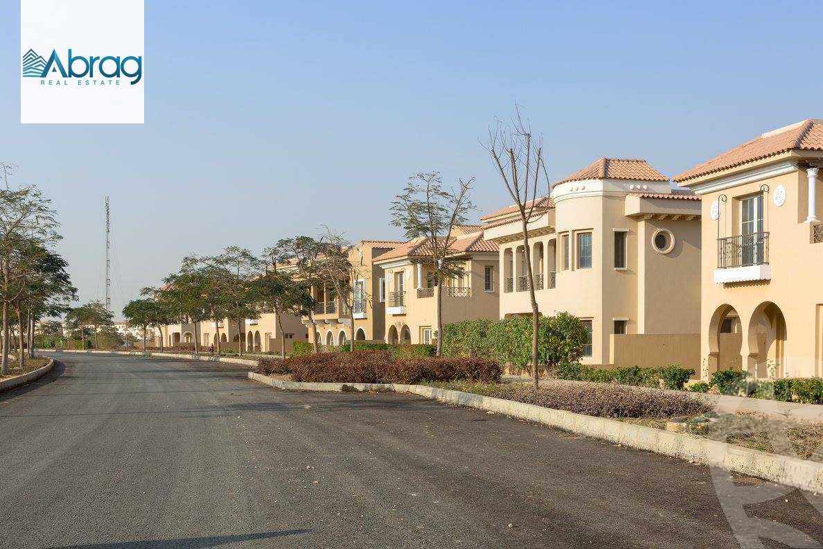 https://aqarmap.com.eg/en/listing/5759590-for-sale-cairo-new-cairo-compounds-hyde-park
