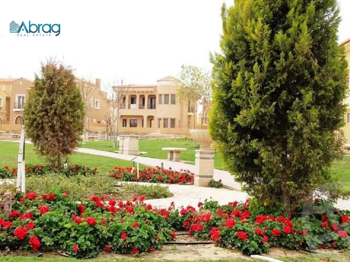 https://aqarmap.com.eg/en/listing/5759590-for-sale-cairo-new-cairo-compounds-hyde-park