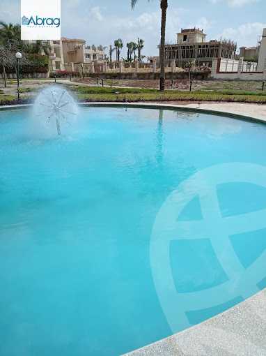 https://aqarmap.com.eg/ar/listing/4070992-for-sale-cairo-el-sheikh-zayed-city-compounds-in-sheikh-zayed-royal-city