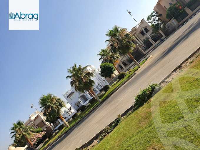 https://aqarmap.com.eg/ar/listing/4070992-for-sale-cairo-el-sheikh-zayed-city-compounds-in-sheikh-zayed-royal-city