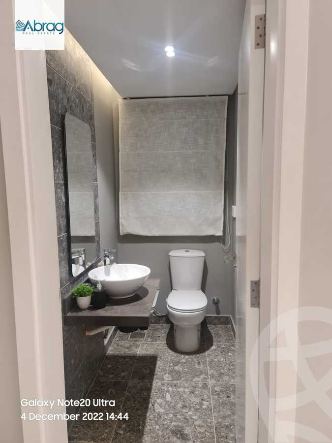 https://aqarmap.com.eg/en/listing/4118441-for-sale-cairo-el-sheikh-zayed-city-compounds-kmbwnd-fyldj-wyst-dr-llttwyr