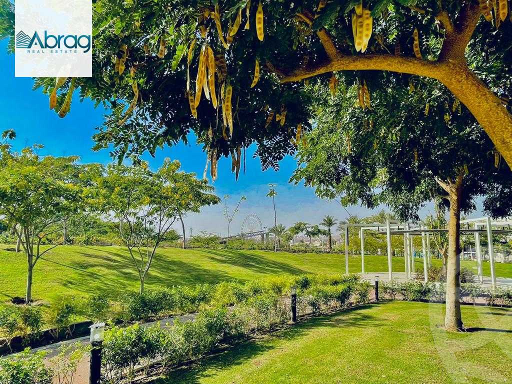 https://aqarmap.com.eg/ar/listing/4187255-for-sale-cairo-el-sheikh-zayed-city-compounds-zyd-wr-llttwyr