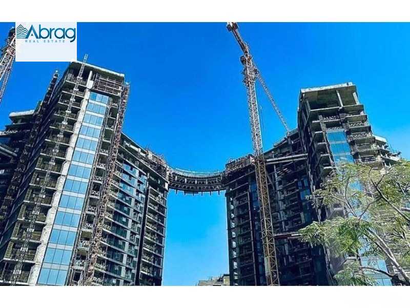 https://aqarmap.com.eg/ar/listing/4187255-for-sale-cairo-el-sheikh-zayed-city-compounds-zyd-wr-llttwyr
