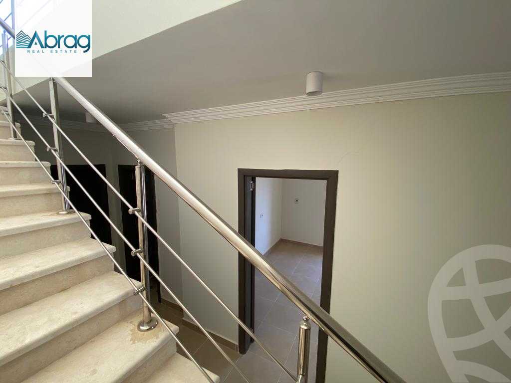 https://aqarmap.com.eg/ar/listing/4202643-for-rent-mountain-view-lakeside
