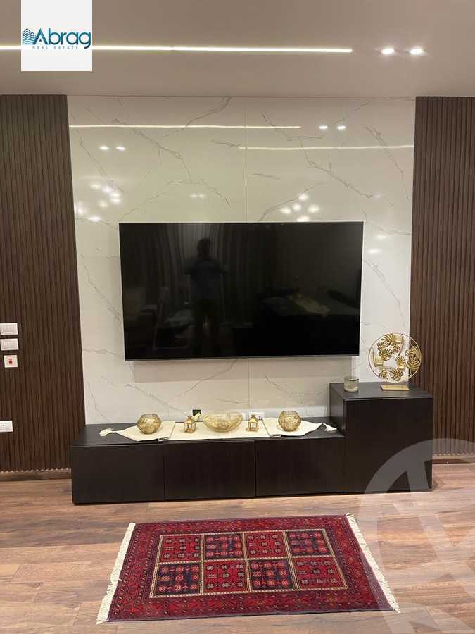 https://aqarmap.com.eg/en/listing/4203913-for-sale-cairo-6th-of-october-compound-october-plaza