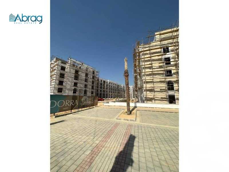 https://aqarmap.com.eg/en/listing/4205765-for-sale-cairo-el-sheikh-zayed-city-compounds-kmbwnd-fyldj-wyst-dr-llttwyr
