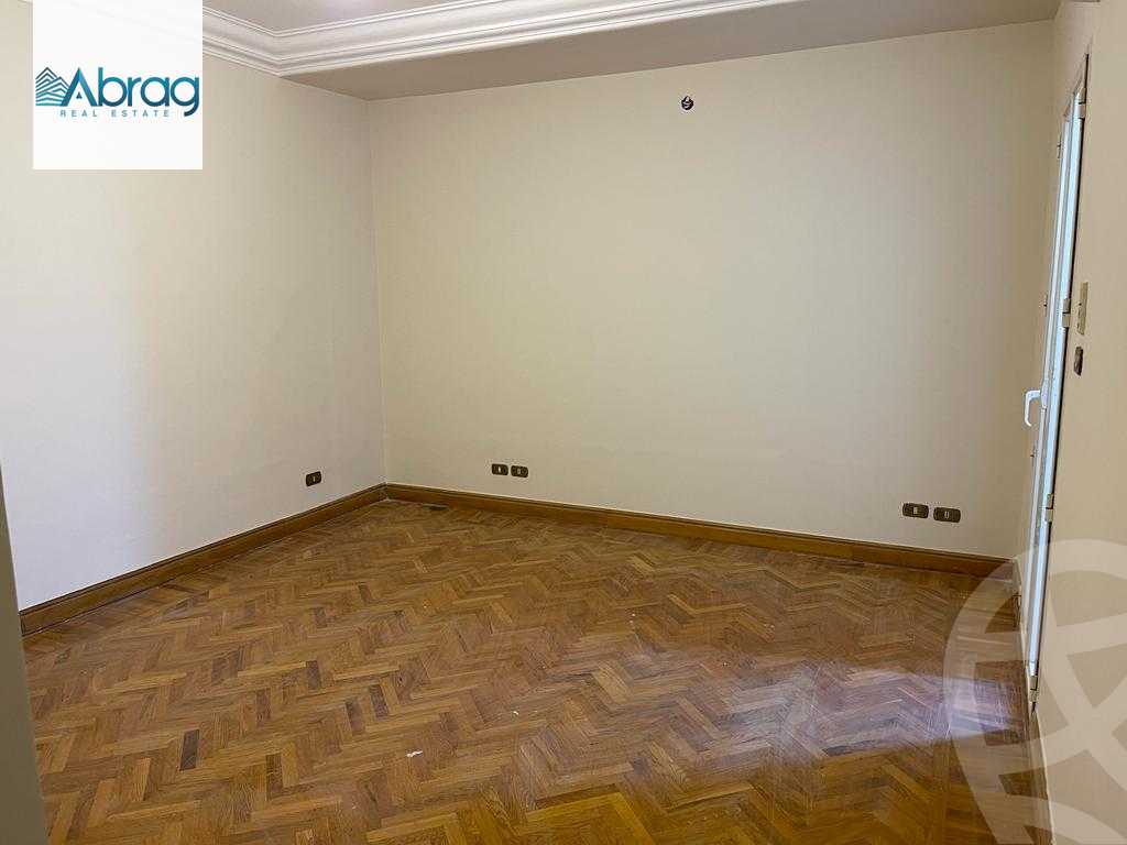 https://aqarmap.com.eg/en/listing/4207964-for-sale-cairo-el-sheikh-zayed-city-compounds-in-sheikh-zayed-zayed-2000