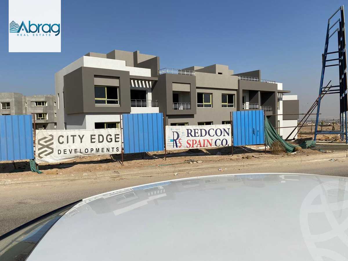 https://aqarmap.com.eg/en/listing/4215217-for-sale-cairo-el-sheikh-zayed-city-compounds-in-sheikh-zayed-etapa