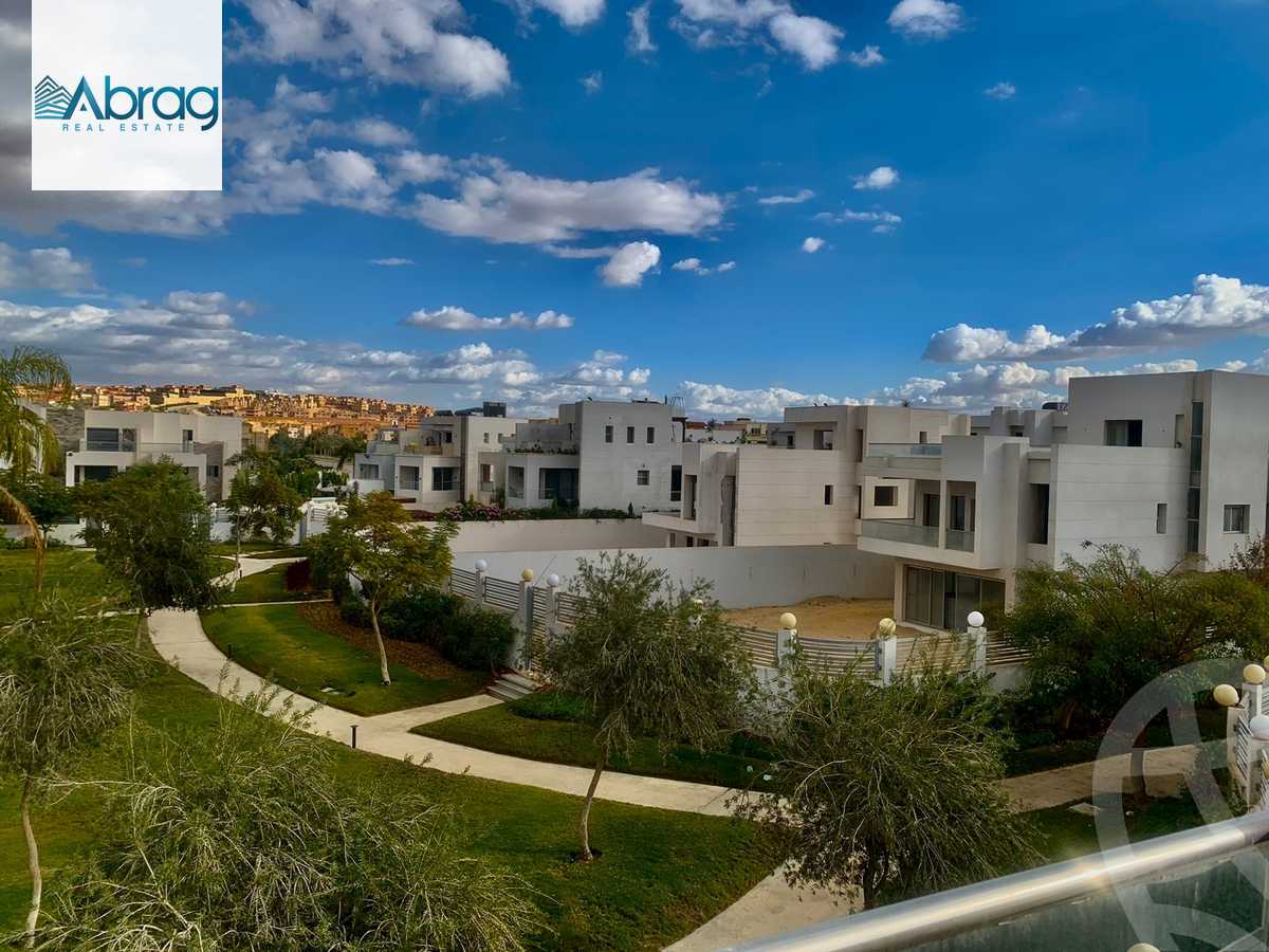 https://aqarmap.com.eg/en/listing/4216490-for-sale-cairo-6th-of-october-compounds-cleopatra-square