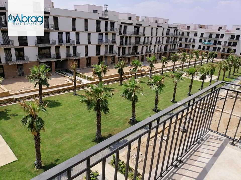 https://aqarmap.com.eg/en/listing/4271870-for-sale-cairo-el-sheikh-zayed-city-compounds-in-sheikh-zayed-the-courtyard