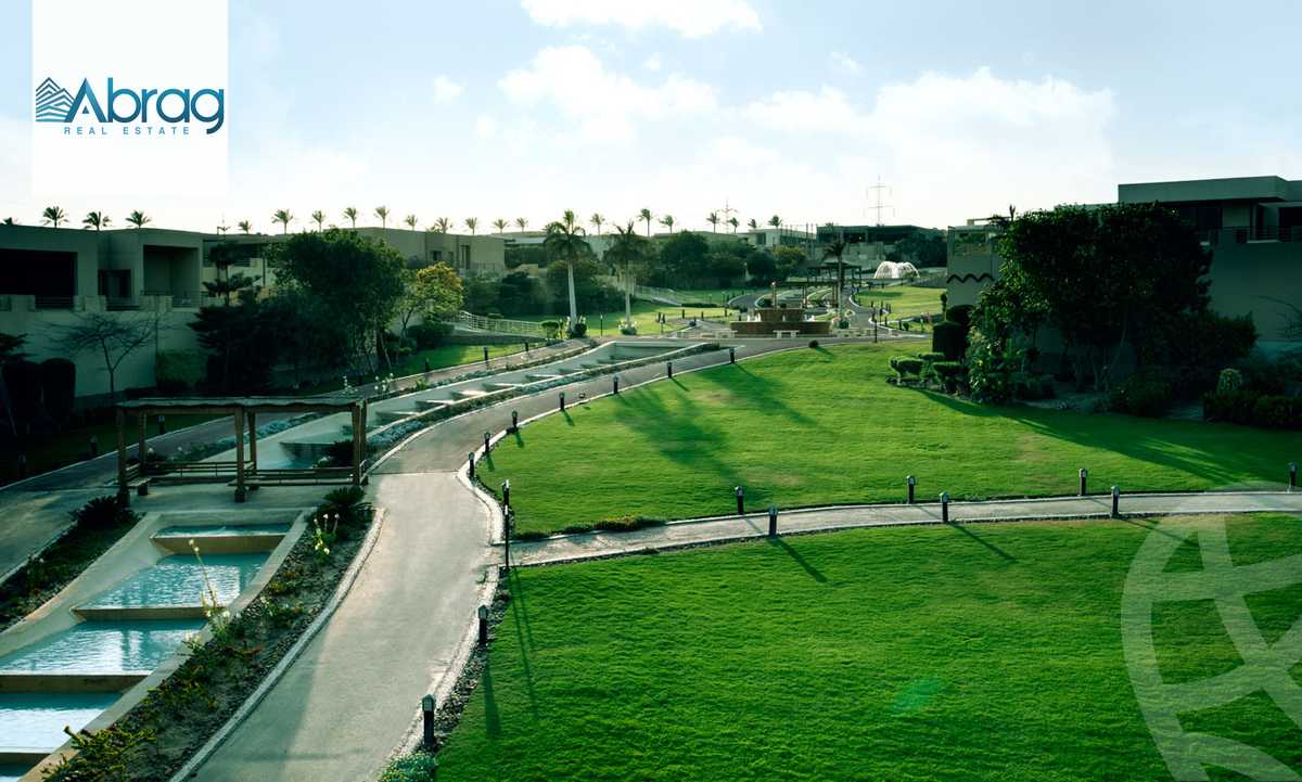 https://aqarmap.com.eg/ar/listing/4295083-for-sale-cairo-6th-of-october-compound-pyramid-hills