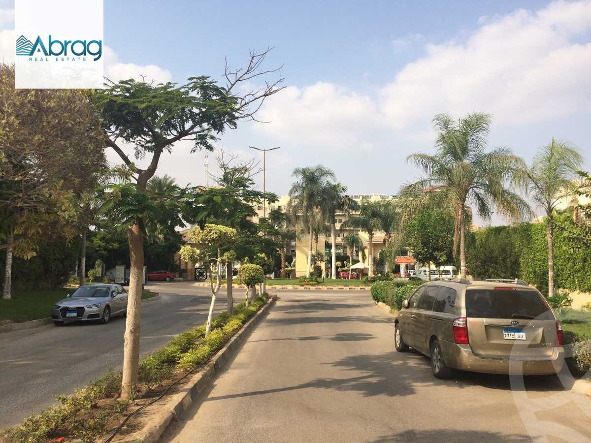 https://aqarmap.com.eg/en/listing/5288032-for-sale-cairo-el-sheikh-zayed-city-compounds-hadayek-el-mohandiseen