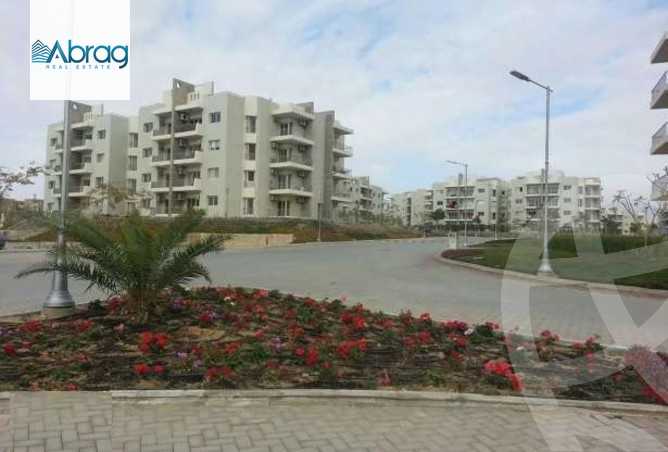 https://aqarmap.com.eg/en/listing/5386148-for-sale-cairo-el-sheikh-zayed-city-compounds-dh-drys