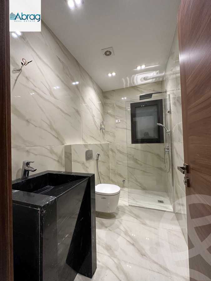 https://aqarmap.com.eg/ar/listing/4779850-for-sale-cairo-el-sheikh-zayed-city-compounds-syks-wyst-swdyk