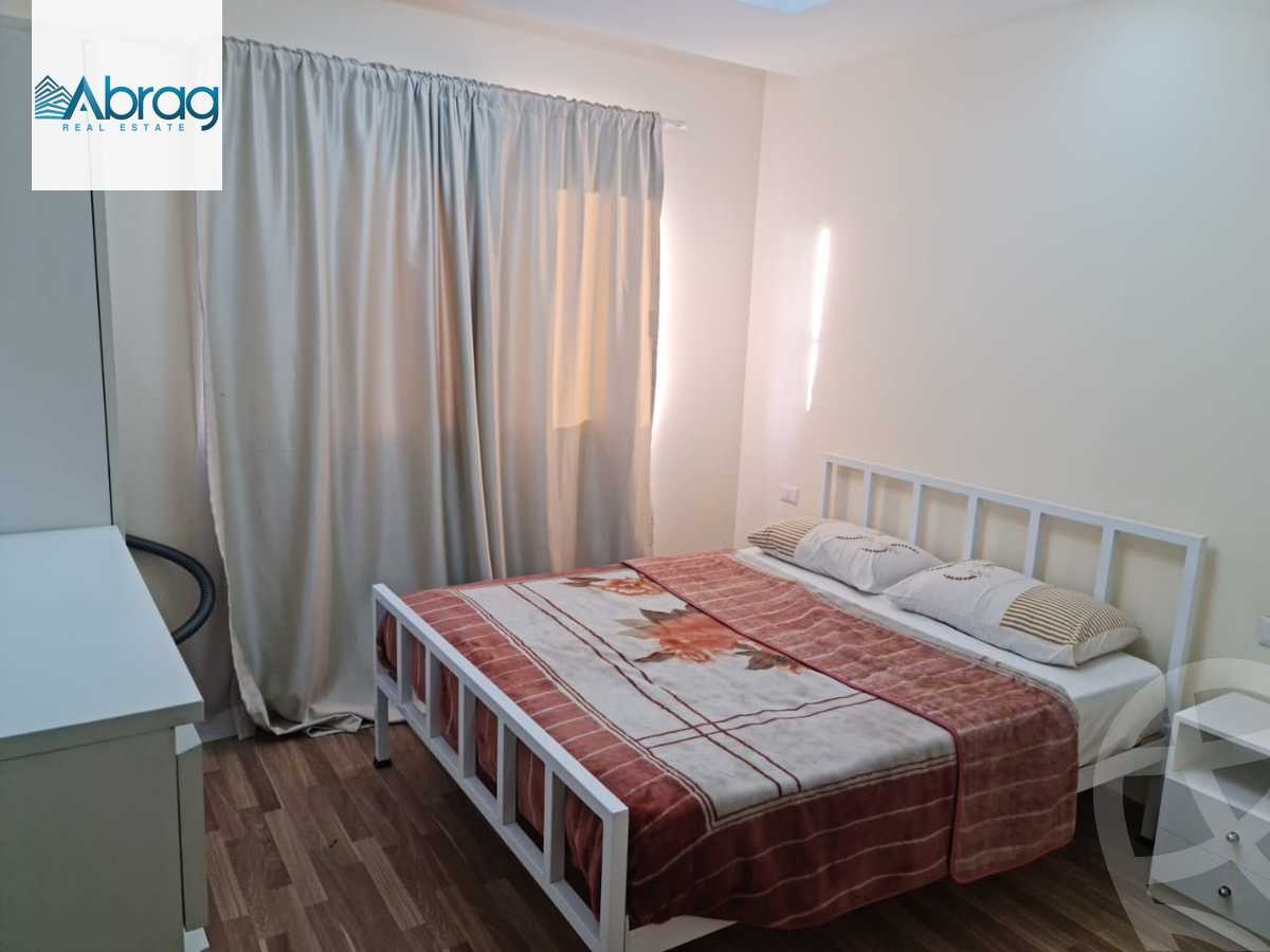 https://aqarmap.com.eg/en/listing/5279957-for-sale-cairo-el-sheikh-zayed-city-compounds-dh-drys