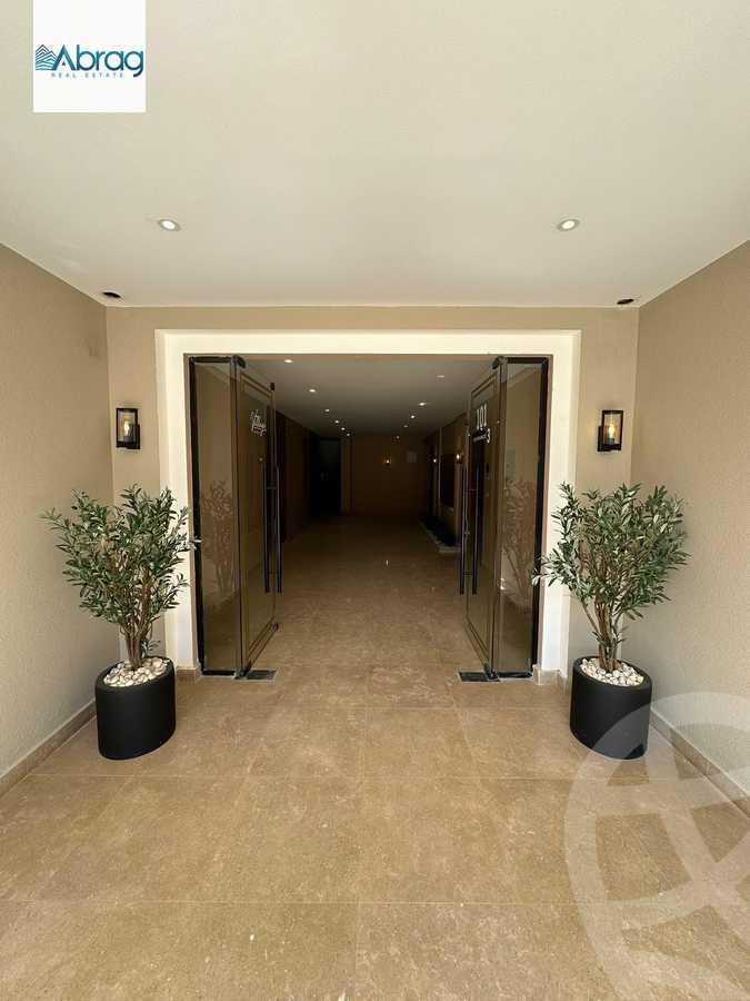 https://aqarmap.com.eg/en/listing/5513507-for-sale-cairo-el-sheikh-zayed-city-compounds-kmbwnd-fyldj-wyst-dr-llttwyr
