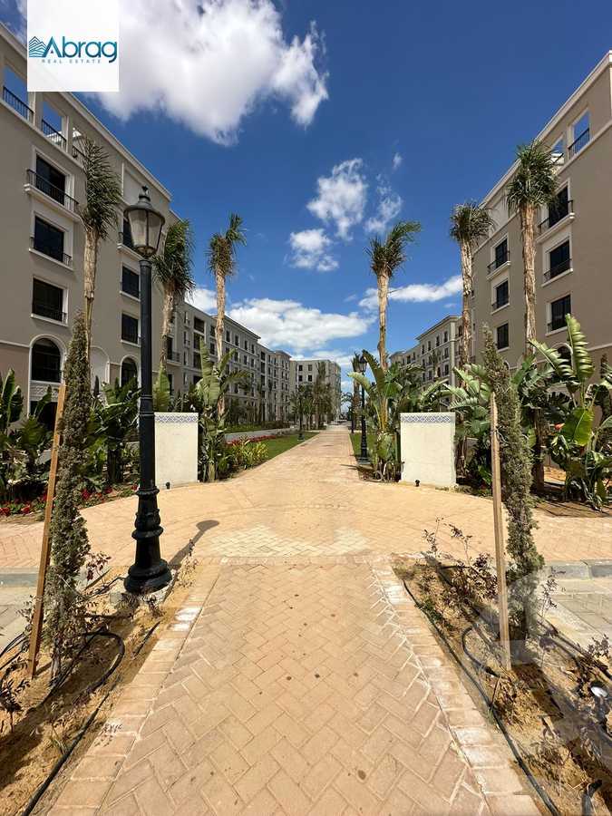 https://aqarmap.com.eg/en/listing/5667251-for-sale-cairo-el-sheikh-zayed-city-compounds-kmbwnd-fyldj-wyst-dr-llttwyr