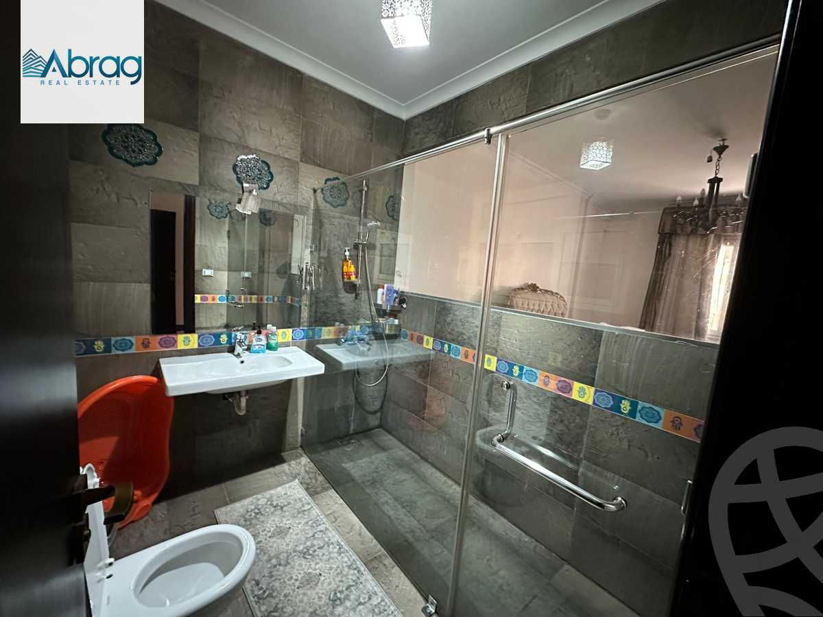 https://aqarmap.com.eg/en/listing/5675349-for-sale-cairo-el-sheikh-zayed-city-el-hay-elsabeaa-lsf