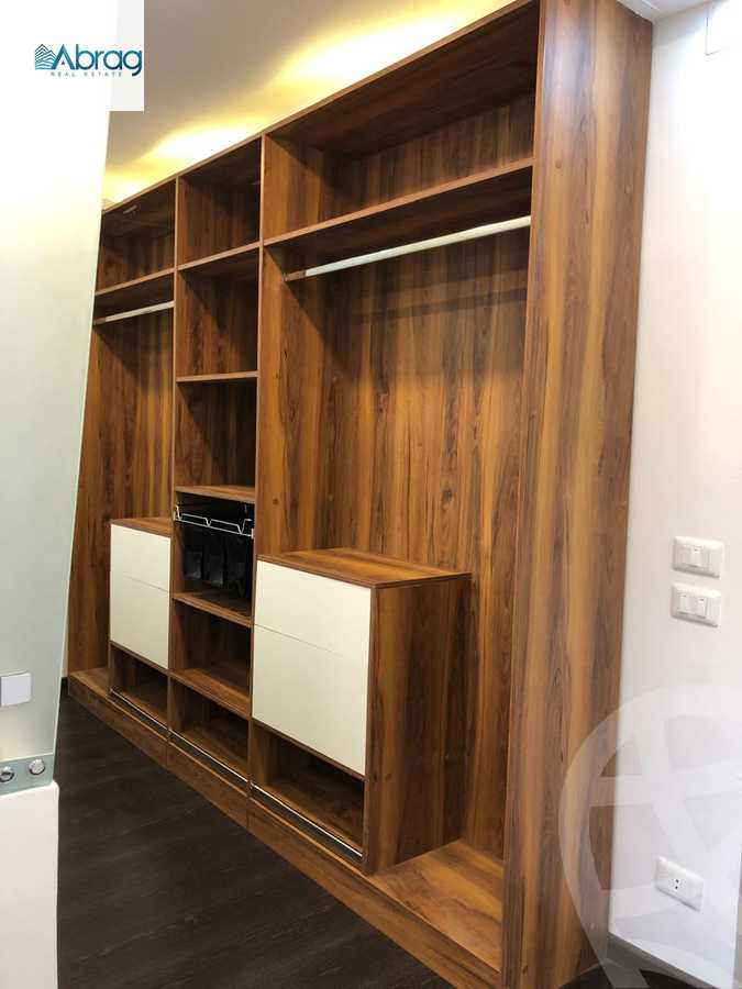 https://aqarmap.com.eg/en/listing/5759375-for-sale-cairo-el-sheikh-zayed-city-compounds-green-3