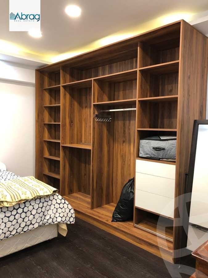 https://aqarmap.com.eg/en/listing/5759375-for-sale-cairo-el-sheikh-zayed-city-compounds-green-3