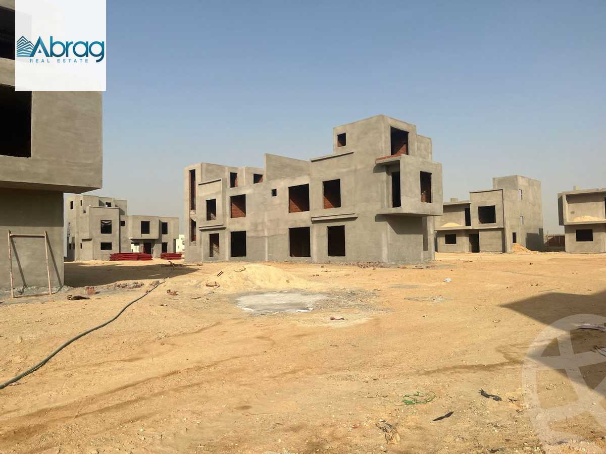 https://aqarmap.com.eg/ar/listing/5792131-for-sale-cairo-el-sheikh-zayed-city-lshykh-zyd-ljdyd-park-valley-2-compound-efid