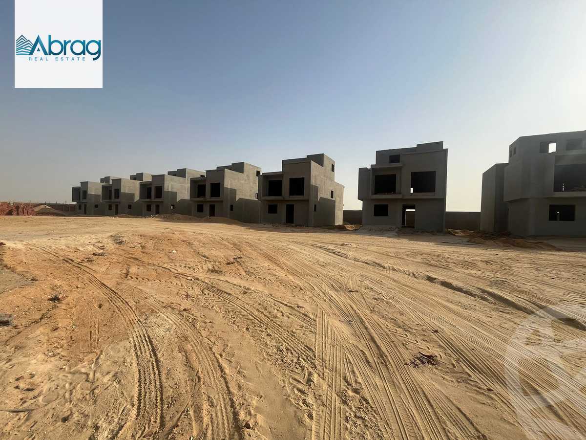 https://aqarmap.com.eg/ar/listing/5792131-for-sale-cairo-el-sheikh-zayed-city-lshykh-zyd-ljdyd-park-valley-2-compound-efid