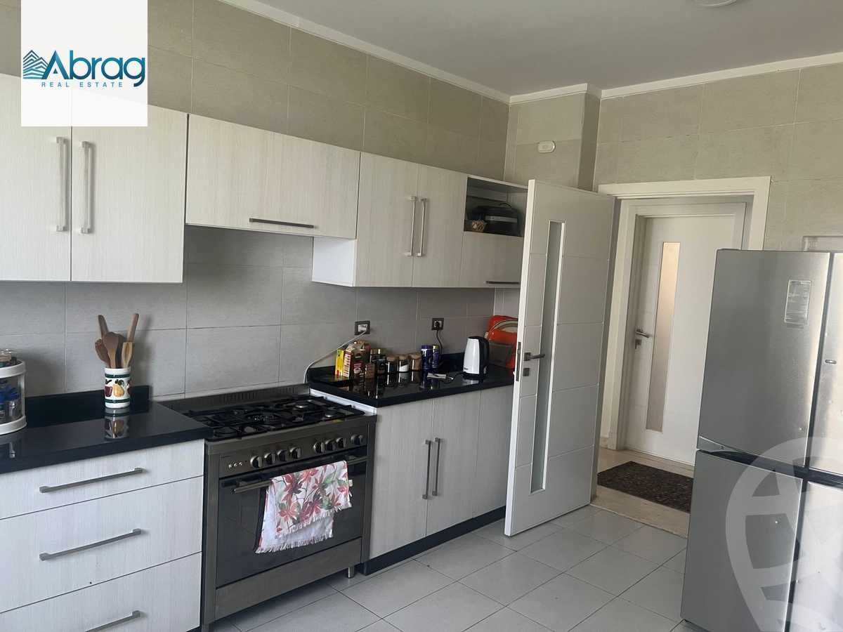 https://aqarmap.com.eg/ar/listing/6172769-for-sale-cairo-el-sheikh-zayed-city-compounds-dh-drys