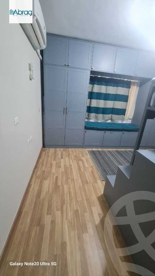 https://aqarmap.com.eg/en/listing/6186025-for-rent-cairo-el-sheikh-zayed-city-compounds-dh-drys