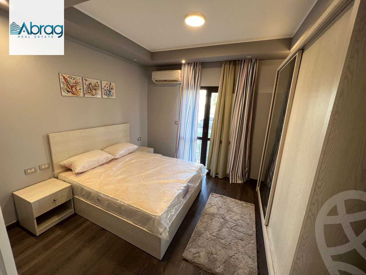 https://aqarmap.com.eg/en/listing/6212873-for-rent-cairo-el-sheikh-zayed-city-compounds-kmbwnd-wyst-twn-swdyk