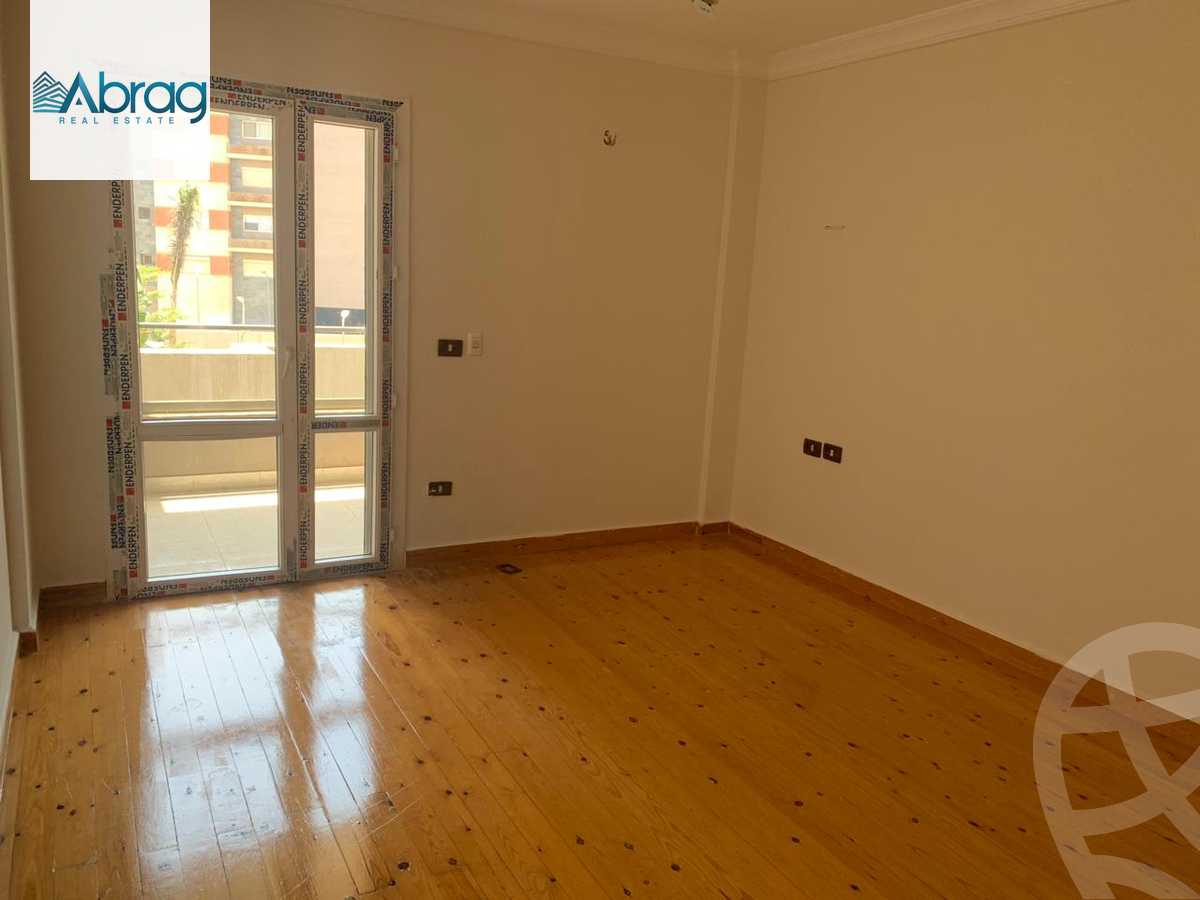 https://aqarmap.com.eg/ar/listing/6212905-for-rent-cairo-el-sheikh-zayed-city-compounds-zayed-regency