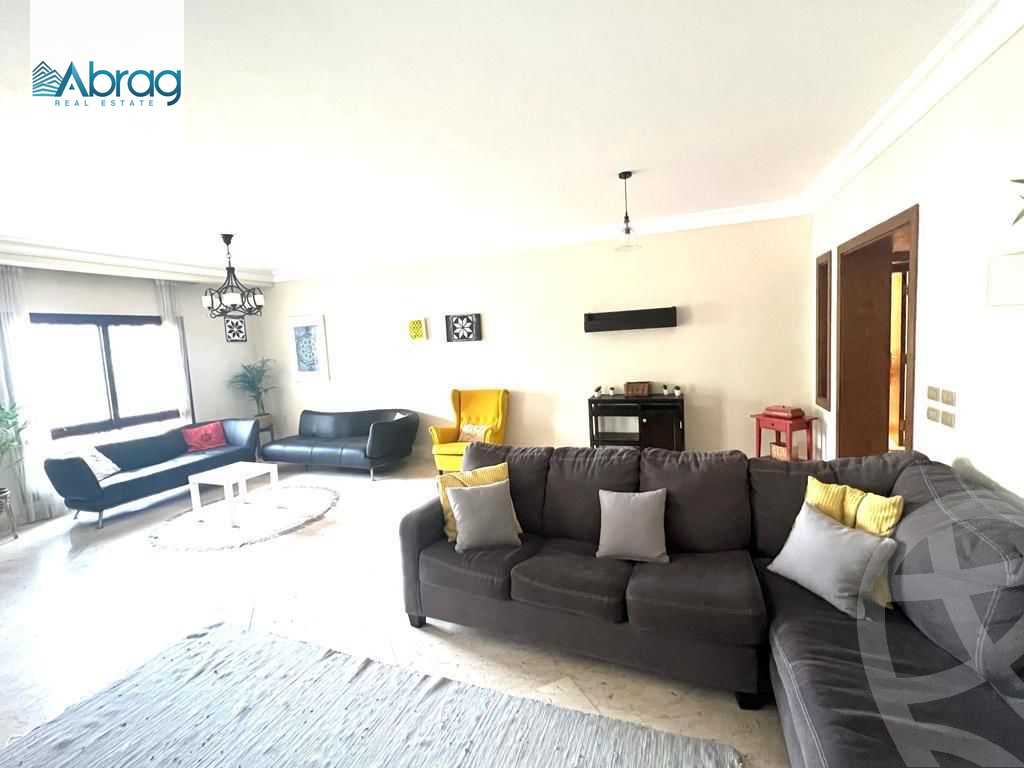 https://aqarmap.com.eg/ar/listing/6212922-for-rent-cairo-el-sheikh-zayed-city-compounds-kmbwnd-wyst-twn-swdyk
